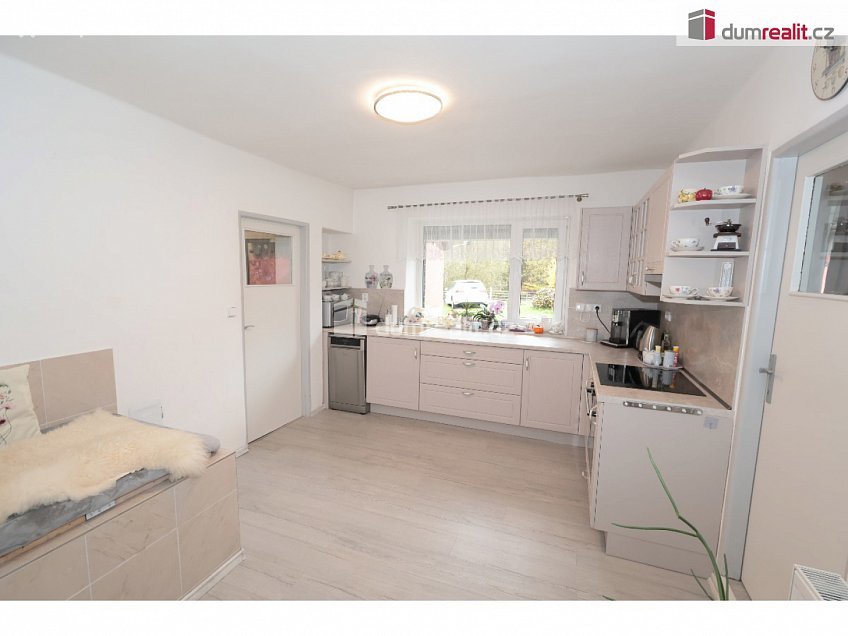 Prodej  rodinného domu 112 m^2 Slabčice, Slabčice 