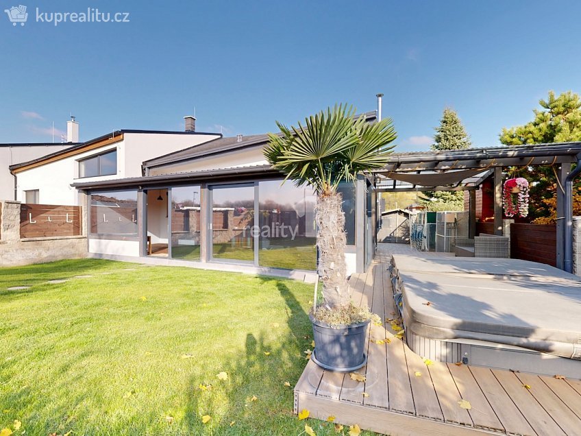 Prodej  rodinného domu 138 m^2 Nad Rybníkem, Kralupy nad Vltavou 