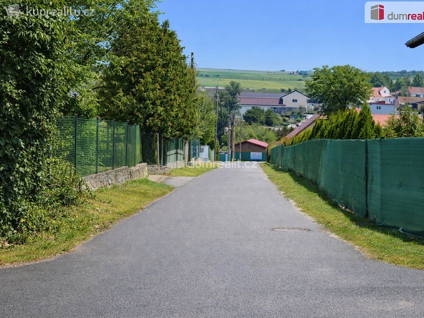 Prodej  stavebního pozemku 4794 m^2 Bykoš, Bykoš 