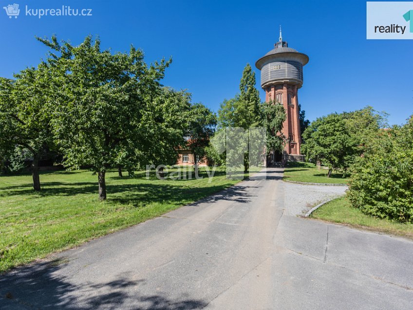 Prodej bytu 2+kk 73 m^2 Hanusova, Praha 4 