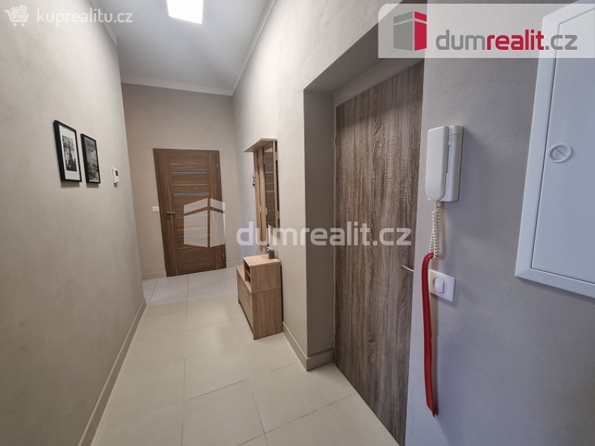 Prodej bytu 3+kk 62 m^2 Hlavní třída, Mariánské Lázně 