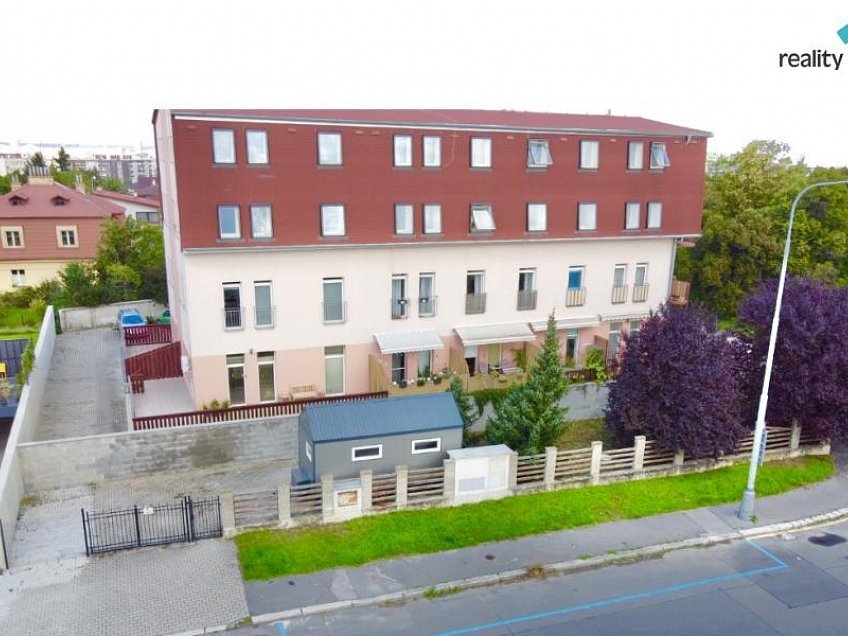 Prodej  mobilheimu 15 m^2 Lipová alej, Praha 5 