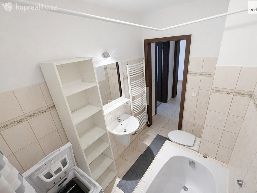 Pronájem bytu 2+kk 49 m^2 Chelčického, Kolín 