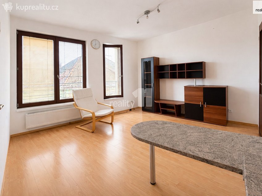 Pronájem bytu 2+kk 49 m^2 Chelčického, Kolín 