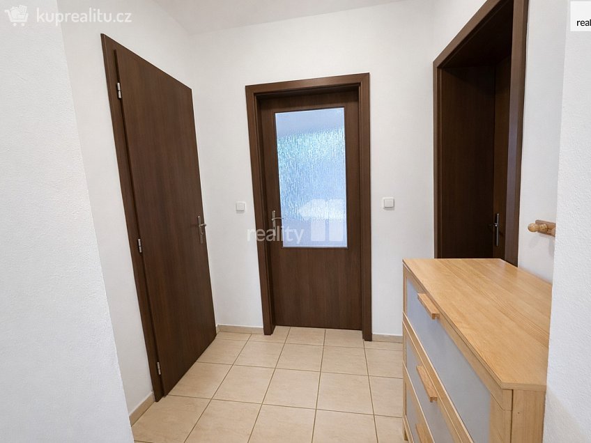 Pronájem bytu 2+kk 49 m^2 Chelčického, Kolín 