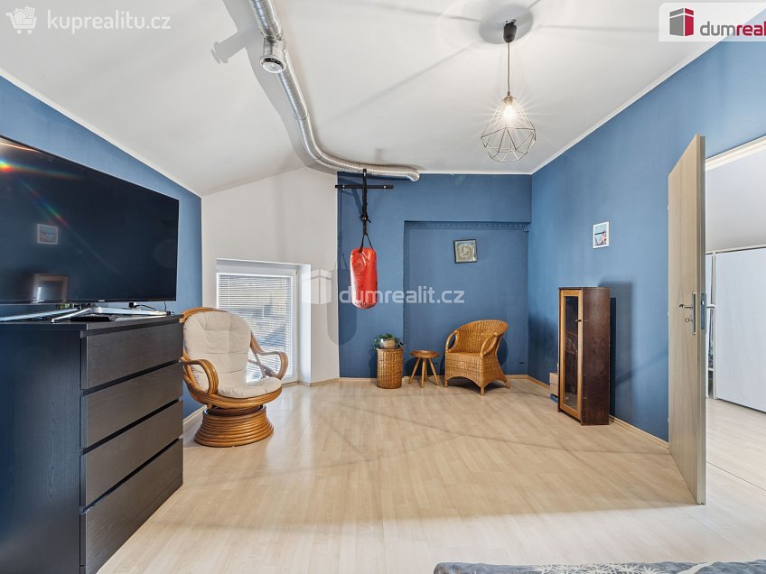 Prodej bytu 4+kk 140 m^2 Na Valtické, Břeclav 