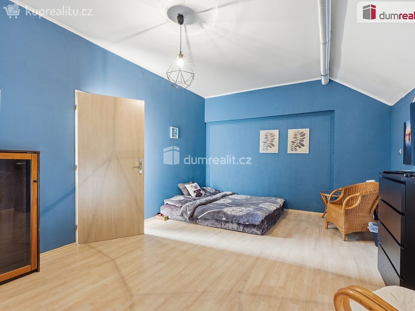 Prodej bytu 4+kk 140 m^2 Na Valtické, Břeclav 