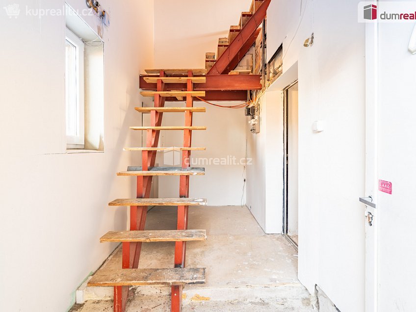 Prodej  rodinného domu 249 m^2 Podomí, Podomí 