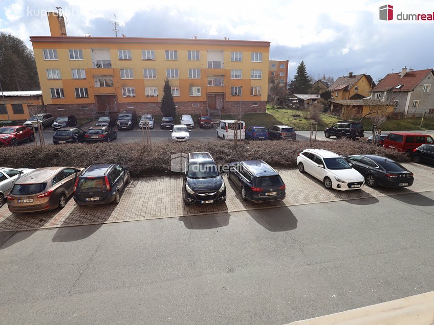 Pronájem bytu 2+1 65 m^2 Dolní Žandov, Dolní Žandov 