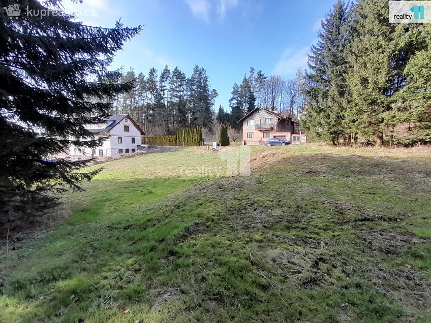 Prodej  stavebního pozemku 1493 m^2 Letná, Červený Kostelec 