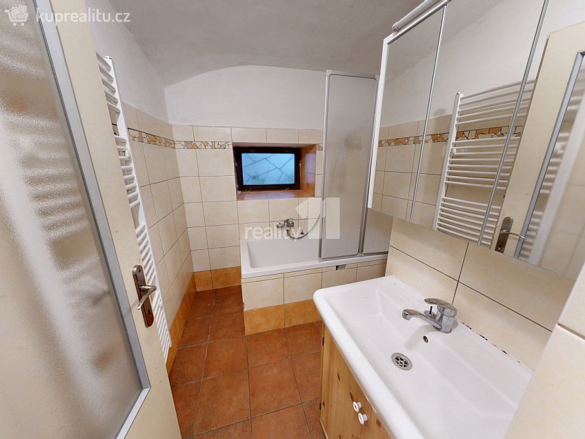 Prodej  rodinného domu 91 m^2 Říhova, Habry 