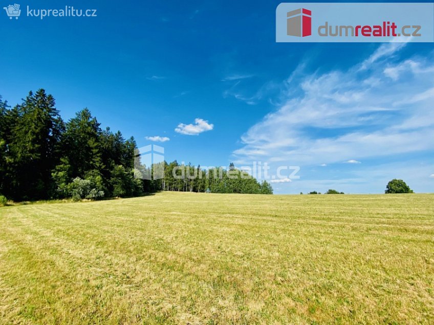 Prodej  stavebního pozemku 1217 m^2 Tři Sekery, Tři Sekery 
