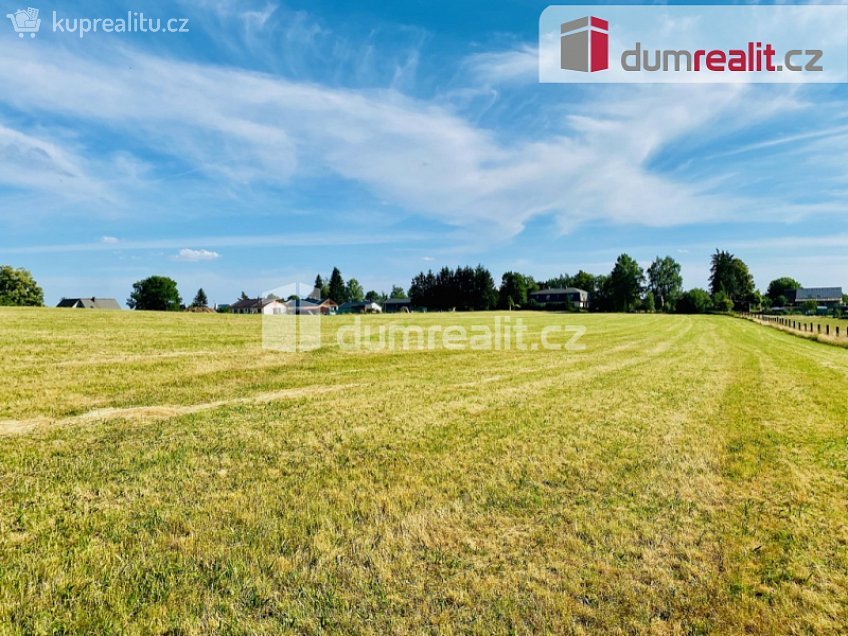 Prodej  stavebního pozemku 1430 m^2 Tři Sekery, Tři Sekery 