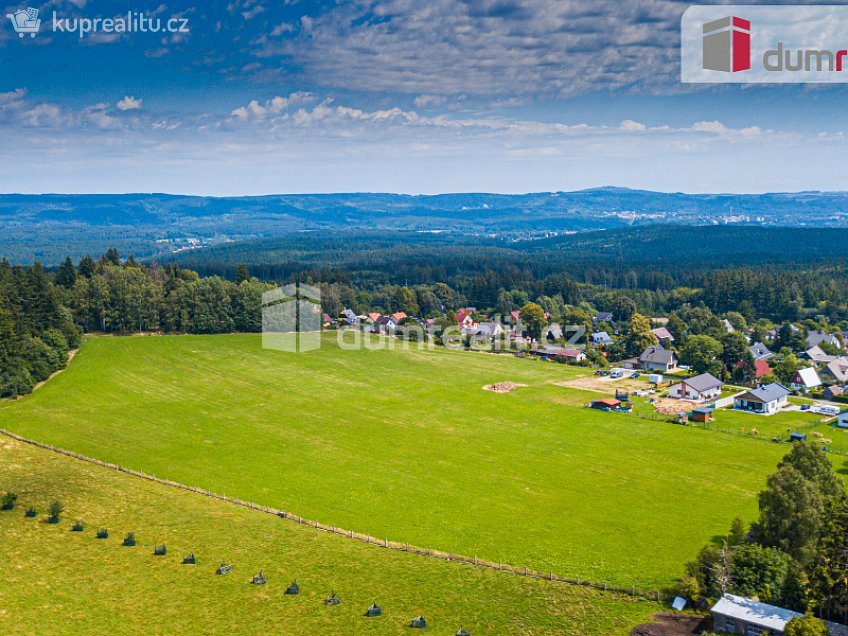 Prodej  stavebního pozemku 1424 m^2 Tři Sekery, Tři Sekery 
