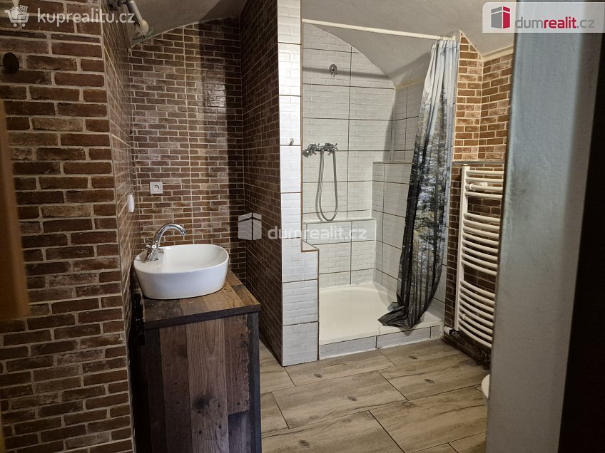 Prodej  rodinného domu 160 m^2 Olešnice, Olešnice 