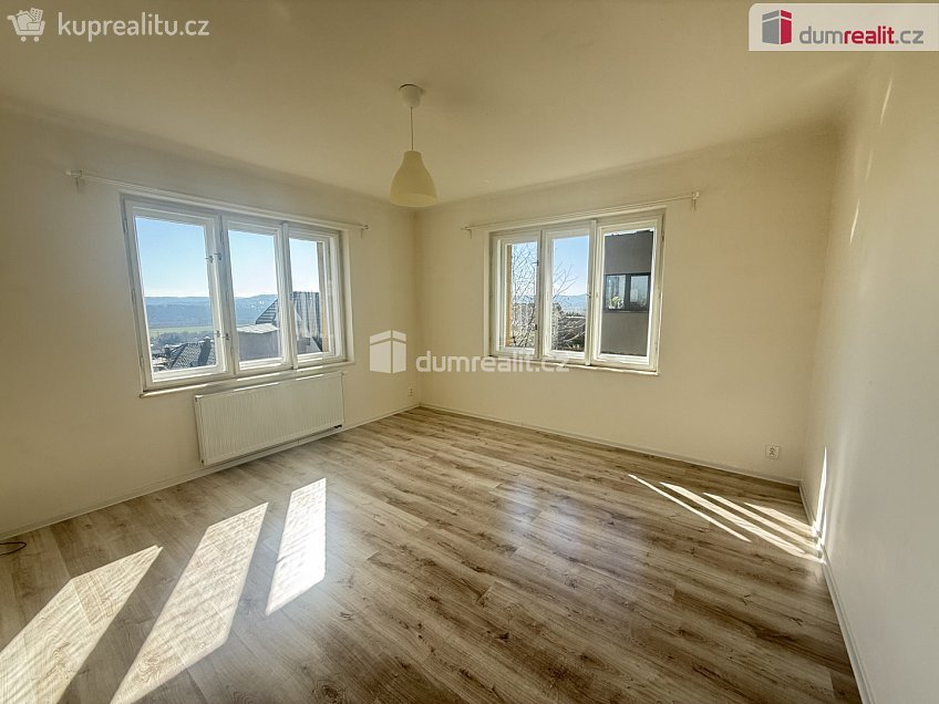 Pronájem bytu 2+1 60 m^2 Plánická, Praha 16 