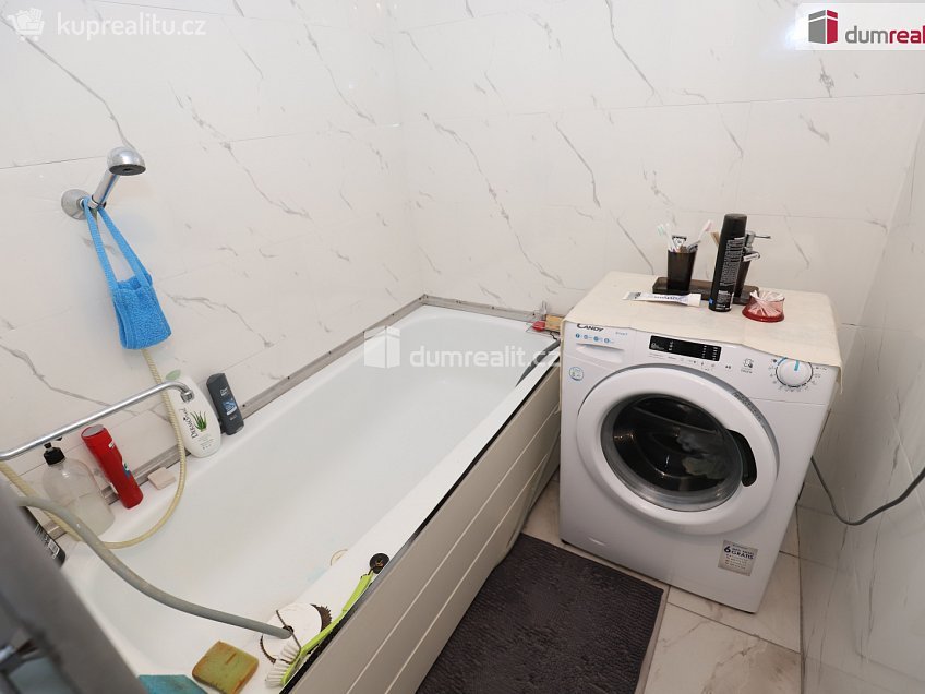 Prodej bytu 3+1 84 m^2 Alšova, Sokolov 