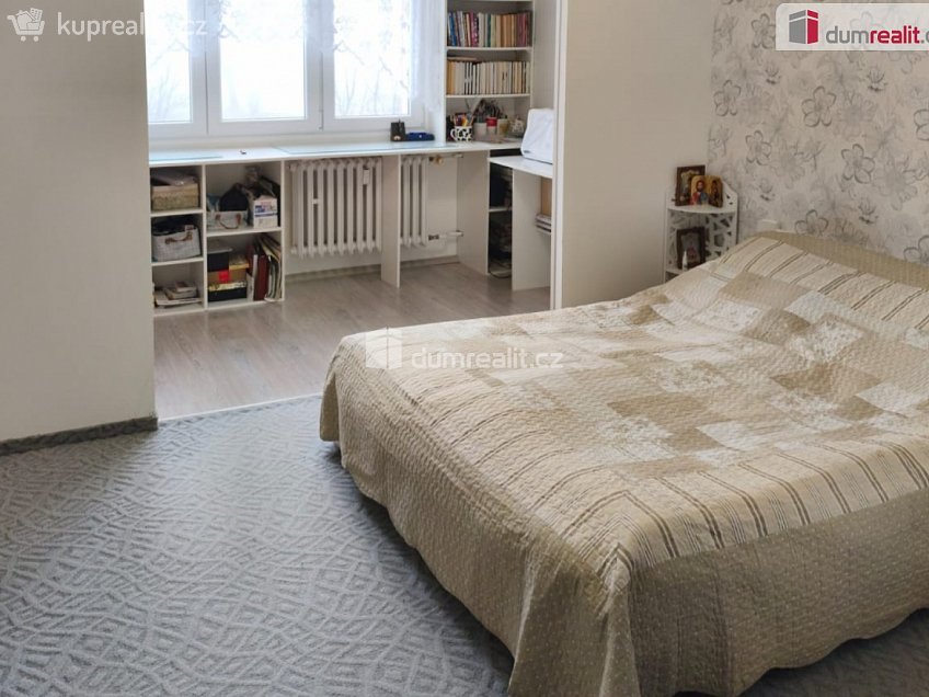 Prodej bytu 3+1 84 m^2 Alšova, Sokolov 