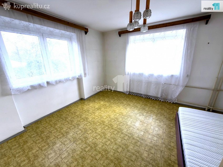 Prodej  rodinného domu 271 m^2 Suchdol, Suchdol 