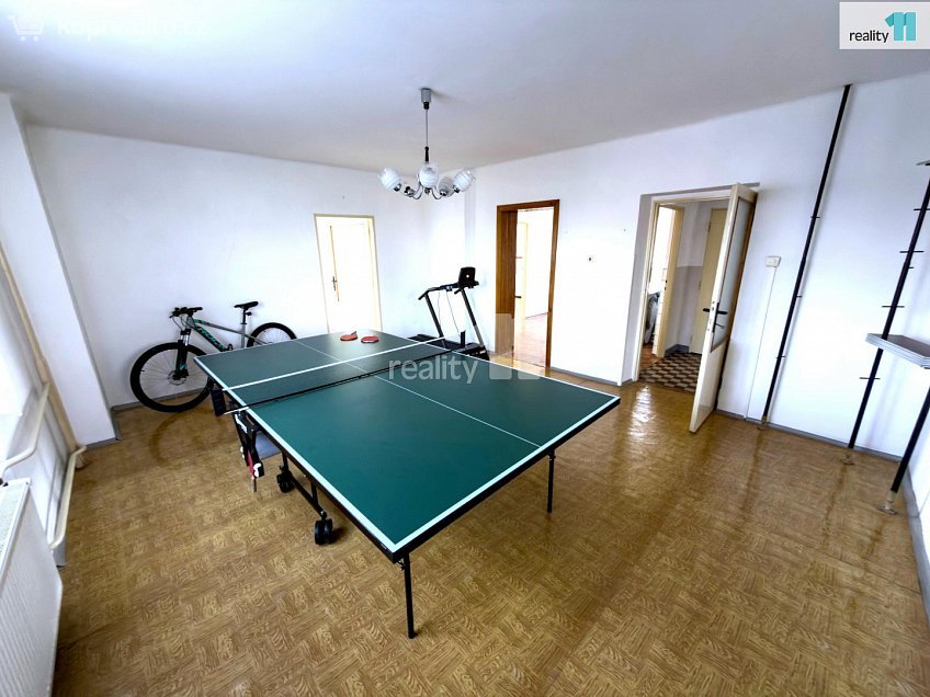 Prodej  rodinného domu 271 m^2 Suchdol, Suchdol 