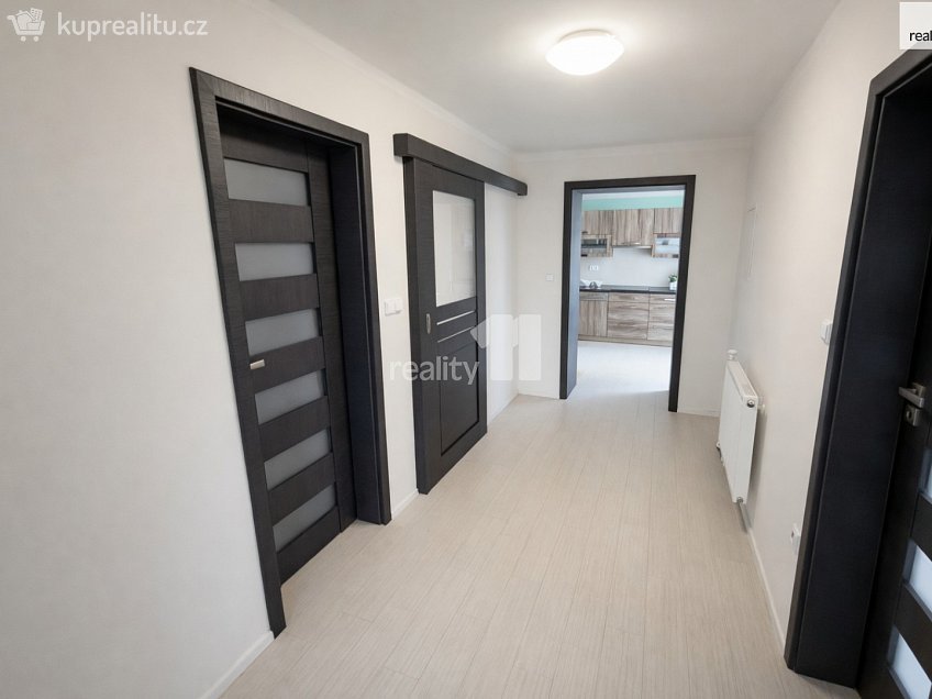 Prodej  rodinného domu 271 m^2 Suchdol, Suchdol 