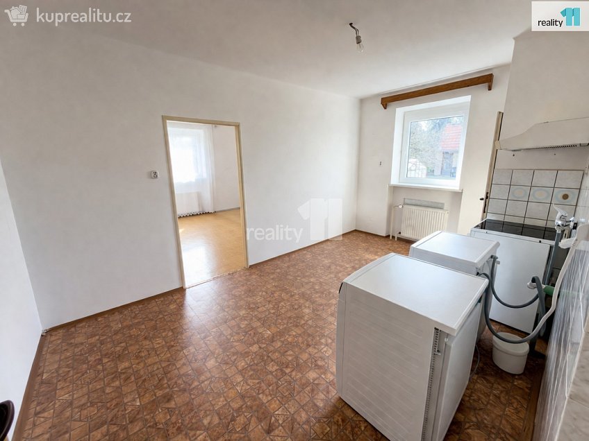 Prodej  rodinného domu 271 m^2 Suchdol, Suchdol 