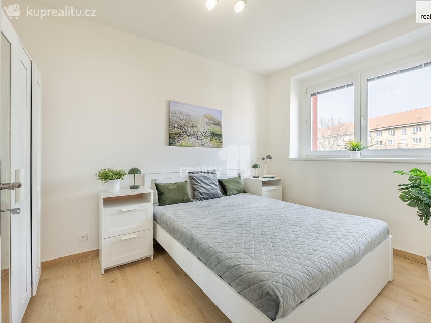 Prodej bytu 2+kk 51 m^2 Sedlčanská, Praha 4 