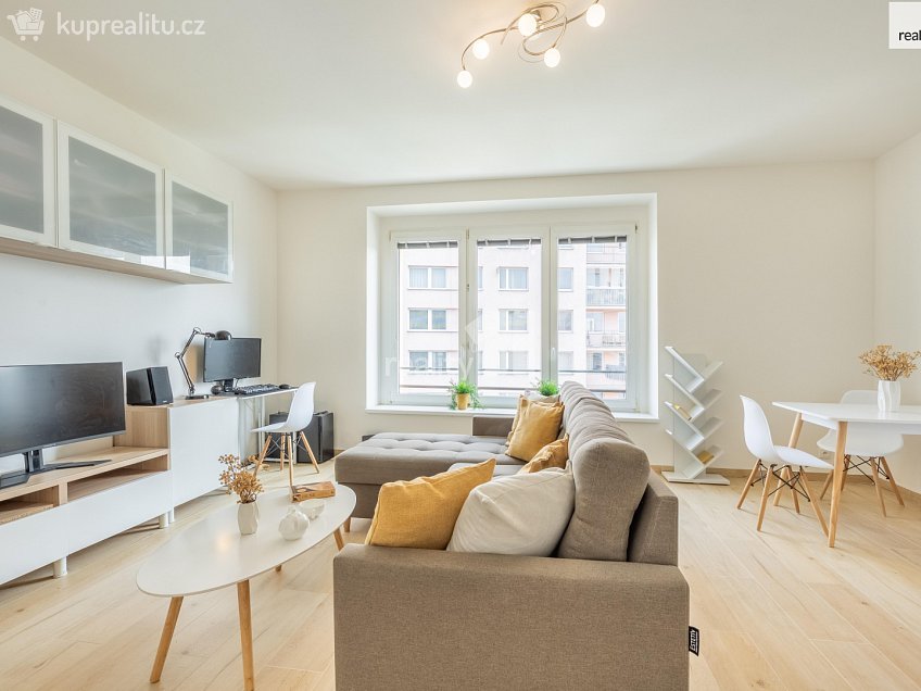 Prodej bytu 2+kk 51 m^2 Sedlčanská, Praha 4 