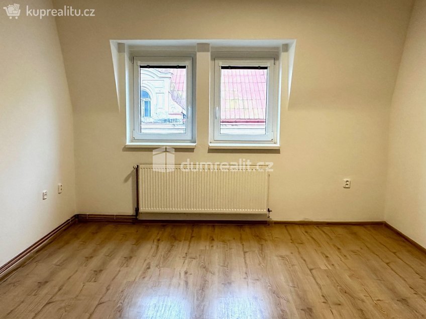 Pronájem bytu 1+1 36 m^2 Lipová, Děčín 