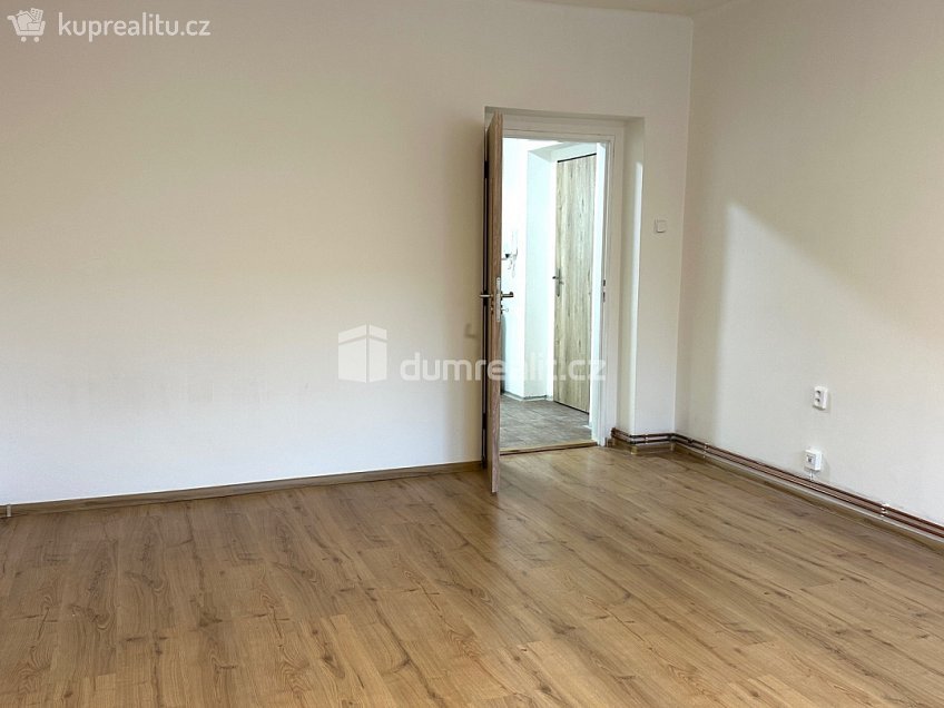 Pronájem bytu 1+1 36 m^2 Lipová, Děčín 