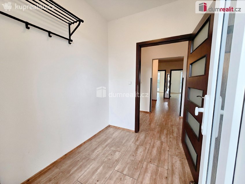 Prodej  rodinného domu 106 m^2 Rostoklaty, Rostoklaty 