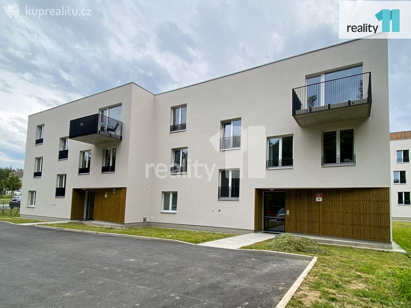 Pronájem bytu 1+kk 30 m^2 K Zelené louce, Plzeň 