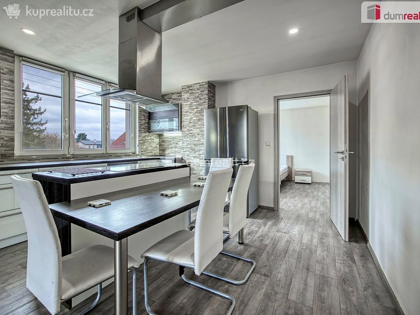 Prodej  rodinného domu 150 m^2 Střední, Libiš 