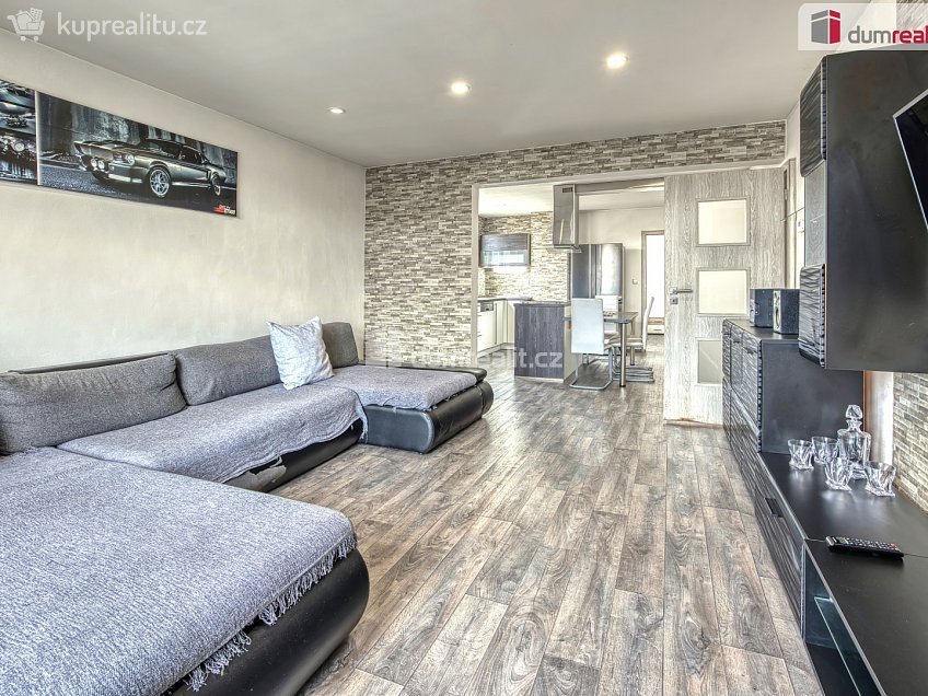 Prodej  rodinného domu 150 m^2 Střední, Libiš 