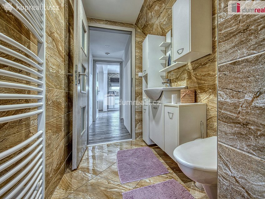 Prodej  rodinného domu 150 m^2 Střední, Libiš 