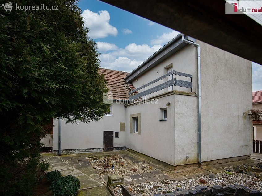 Prodej  rodinného domu 150 m^2 Střední, Libiš 