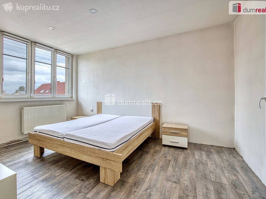 Prodej  rodinného domu 150 m^2 Střední, Libiš 