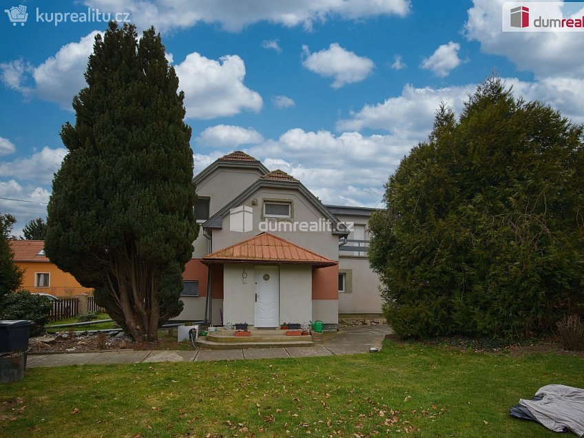 Prodej  rodinného domu 150 m^2 Střední, Libiš 