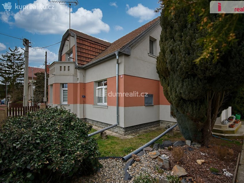 Prodej  rodinného domu 150 m^2 Střední, Libiš 