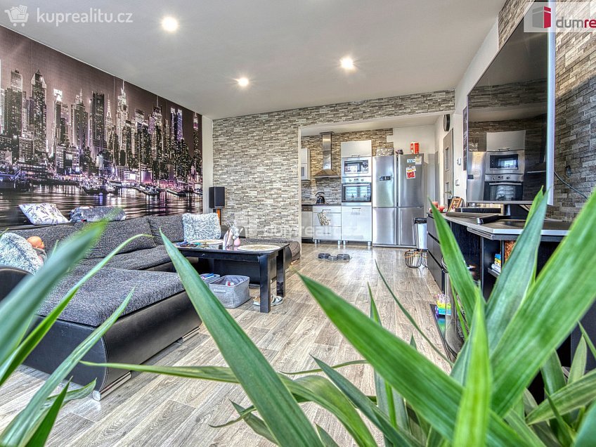 Prodej  rodinného domu 150 m^2 Střední, Libiš 