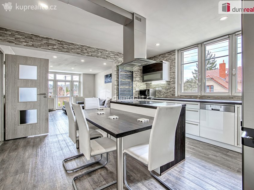 Prodej  rodinného domu 150 m^2 Střední, Libiš 