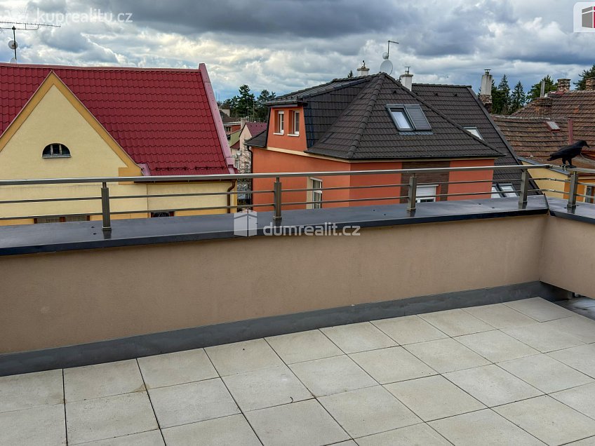 Pronájem bytu 2+kk 68 m^2 Ke Hřbitovu, Kolín 