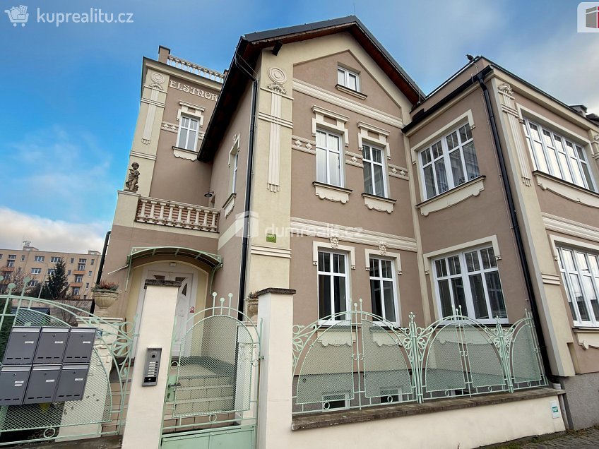 Pronájem bytu 2+kk 68 m^2 Ke Hřbitovu, Kolín 