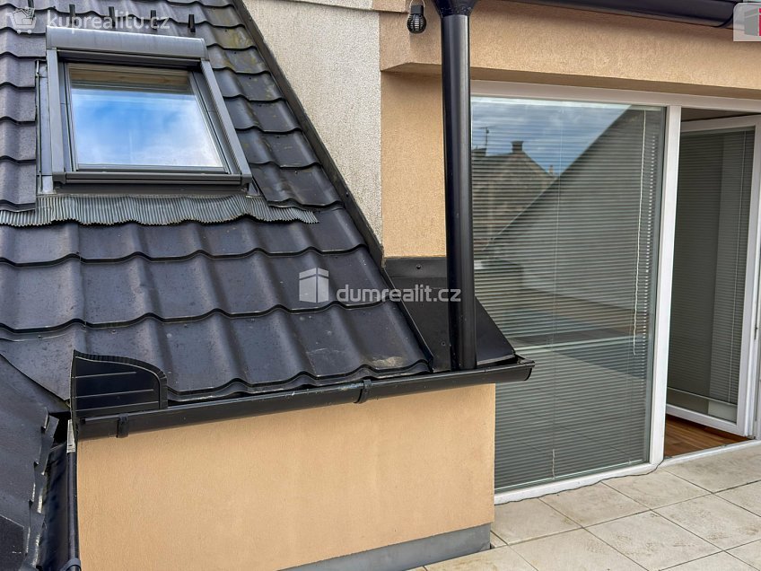 Pronájem bytu 2+kk 68 m^2 Ke Hřbitovu, Kolín 