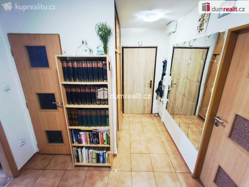 Prodej bytu 3+1 73 m^2 Na Vysoké mezi, Lysá nad Labem 