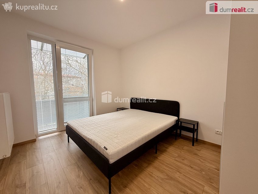 Pronájem bytu 2+1 63 m^2 Tůně, Uherské Hradiště 