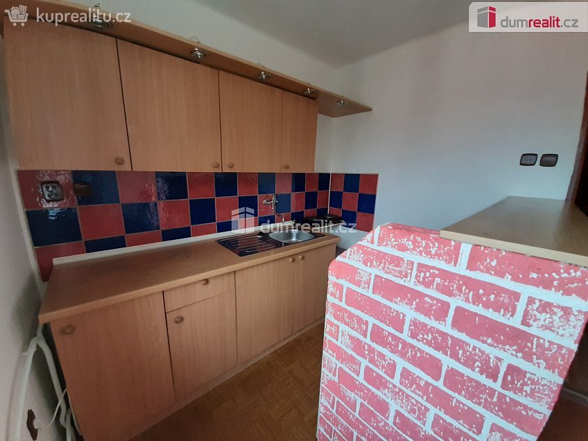 Prodej bytu 1+kk 28 m^2 Sibiřská, Ústí nad Labem 