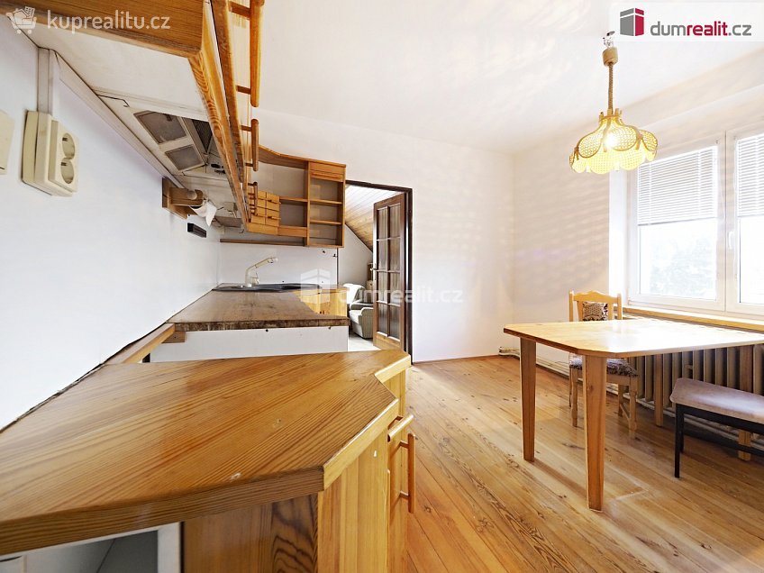 Prodej  rodinného domu 150 m^2 B. Němcové, Libiš 