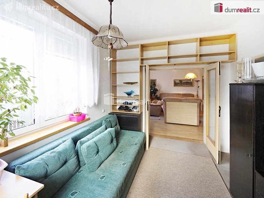 Prodej  rodinného domu 150 m^2 B. Němcové, Libiš 