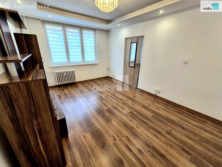 Pronájem bytu 2+1 49 m^2 Příbramská, Aš 